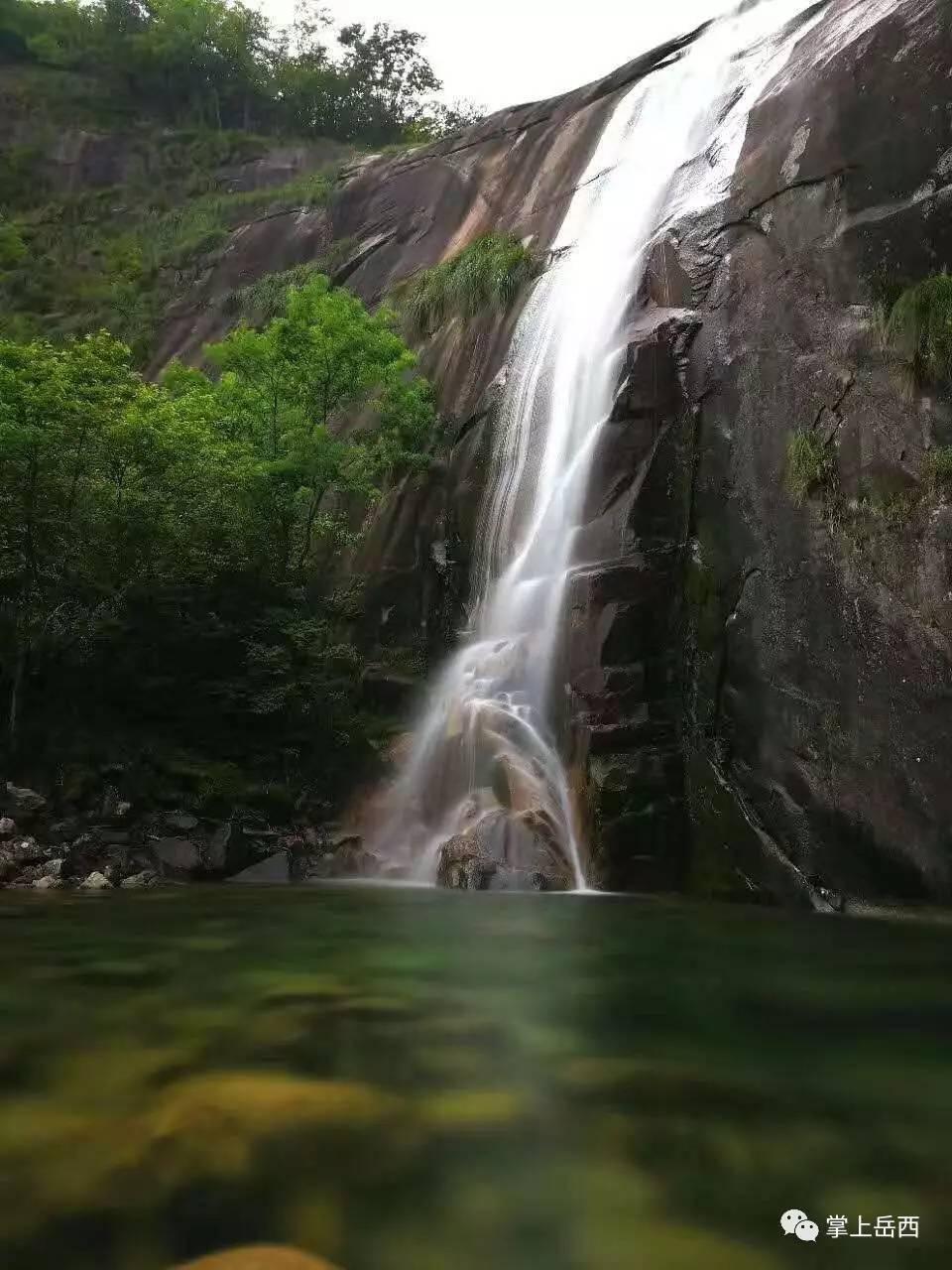 逃离上升的热气球